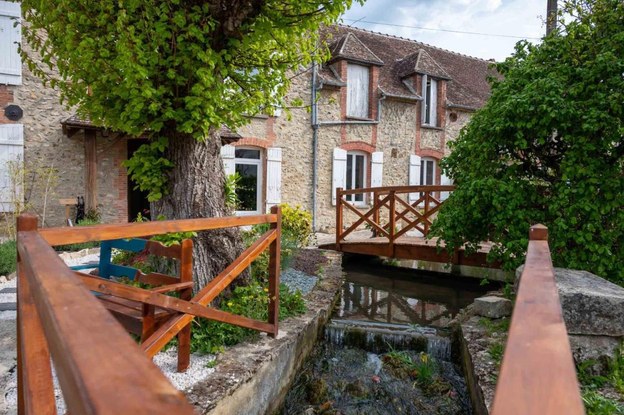 Le Moulin De Cutesson O Dela Du M Bed & Breakfast Villenauxe Dış mekan fotoğraf